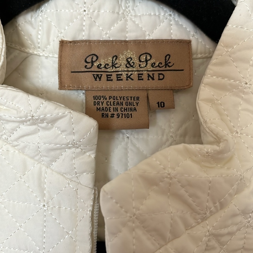 Peck and Peck Weekend Off White Jacket with Beige Piping NWT - Picture 3 of 7
